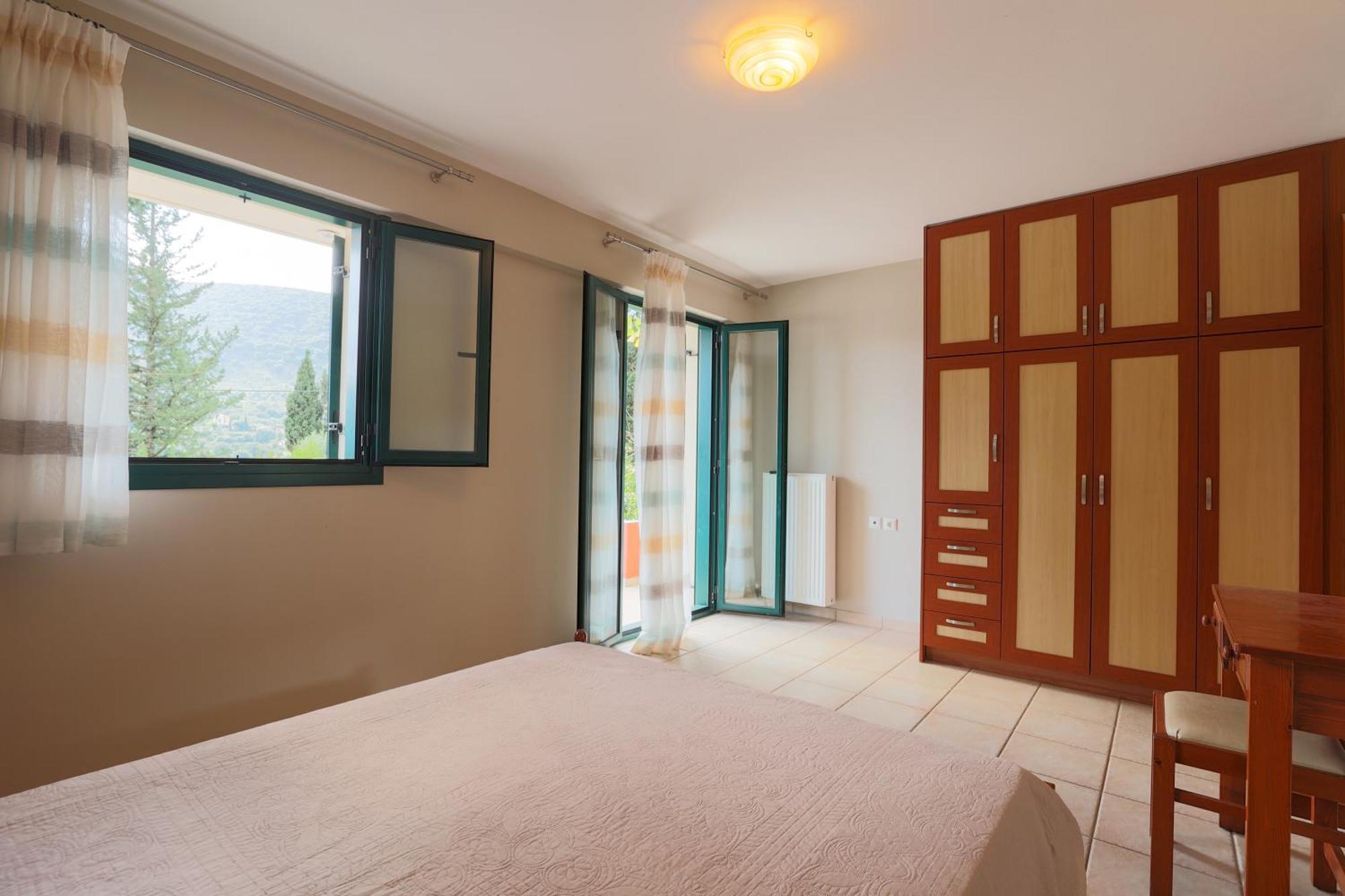 Vivi'S Apartments Agia Efimia ภายนอก รูปภาพ